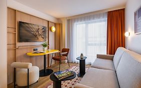 Citadines Republique Paris